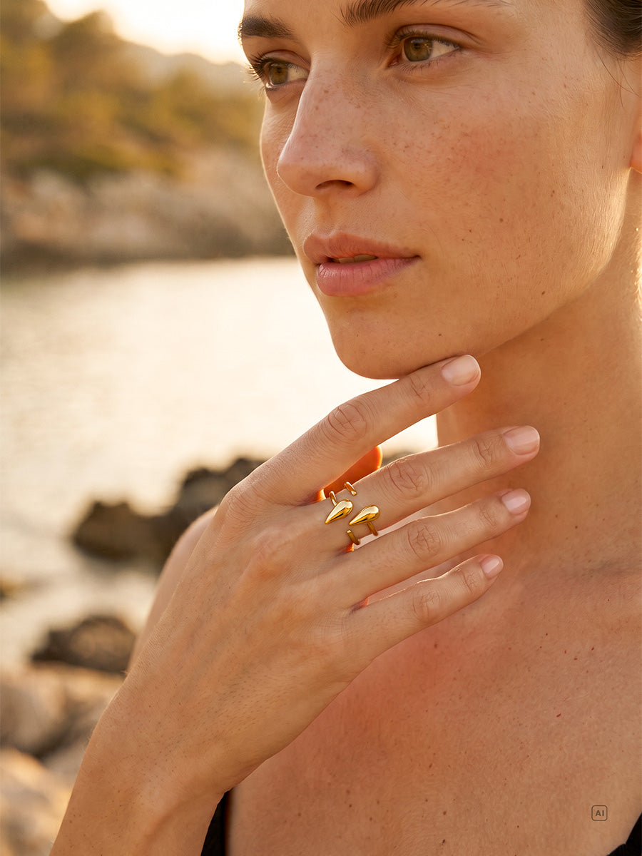 Pure Teardrop Ring