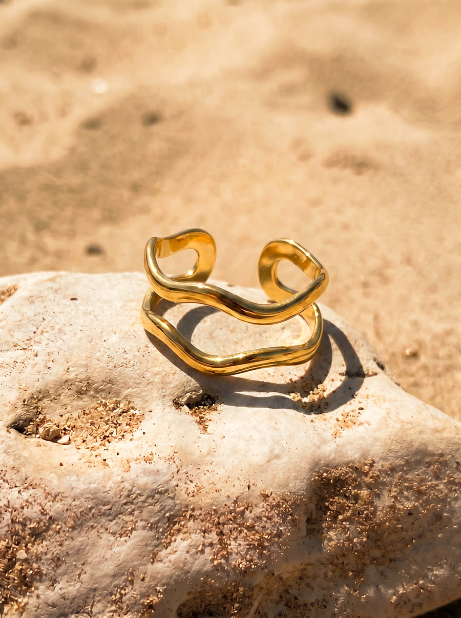 Ripple Rhythm Ring ICRUSH