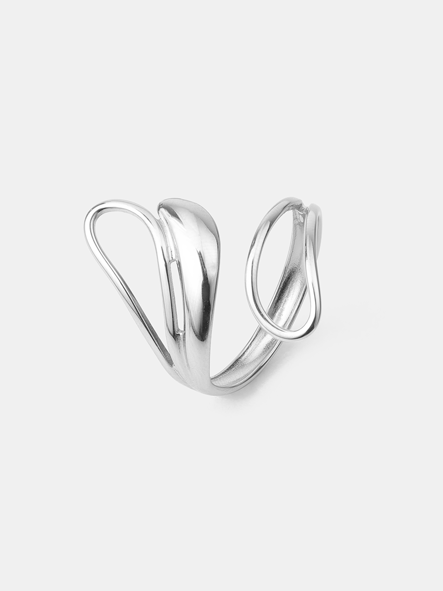 Hollow Harmony Ring ICRUSH