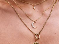 Moon Phase Gleaming Charm Gold