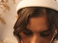 Elegant White Haarreif