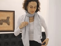 Pure Essence Light Grey Schal