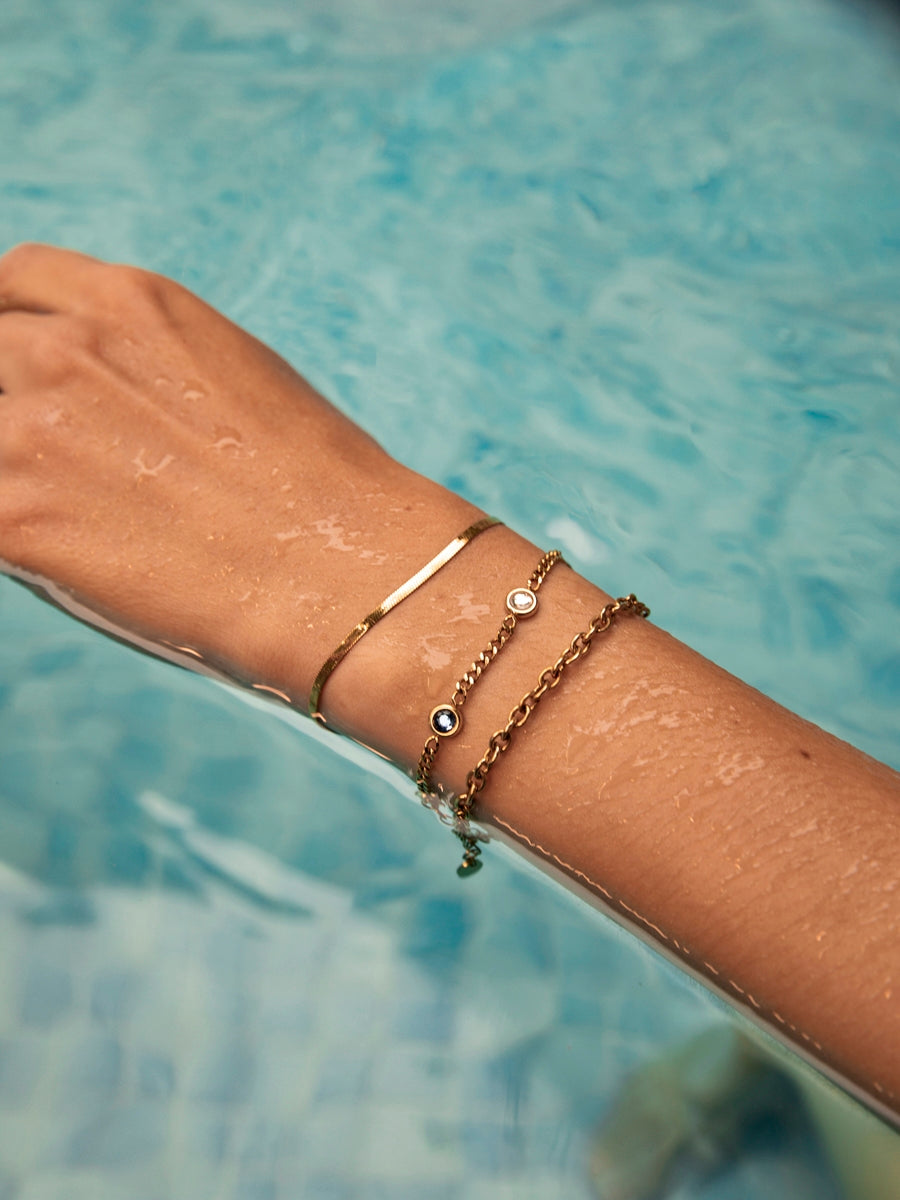 https://icrush.de/wp-content/uploads/2023/08/summer-model-1-20.jpg
