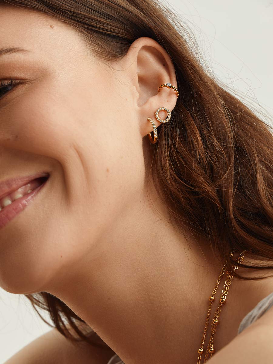 Zweites Ohrloch: Platzierung, Schmuck & Ear-Party-Ideen