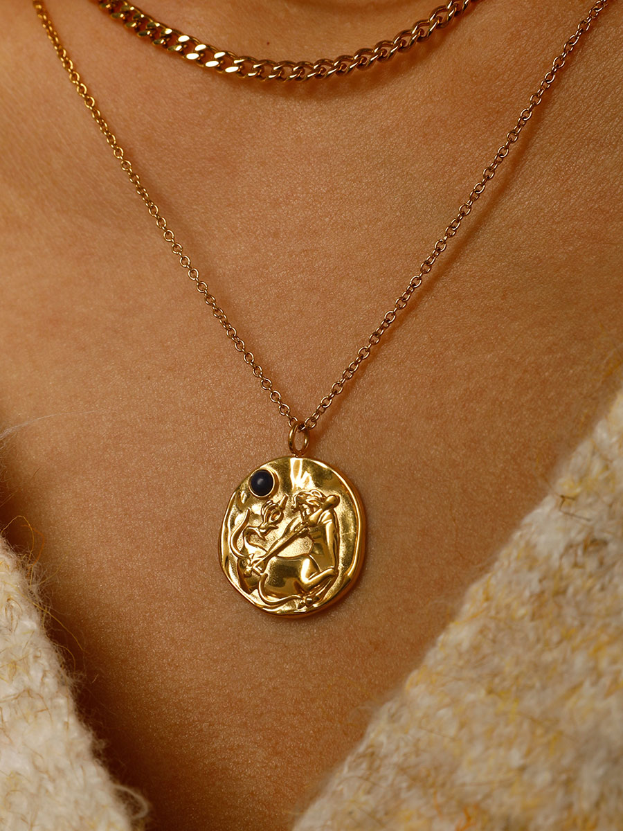 Aszendent Schütze: Welcher Schmuck passt