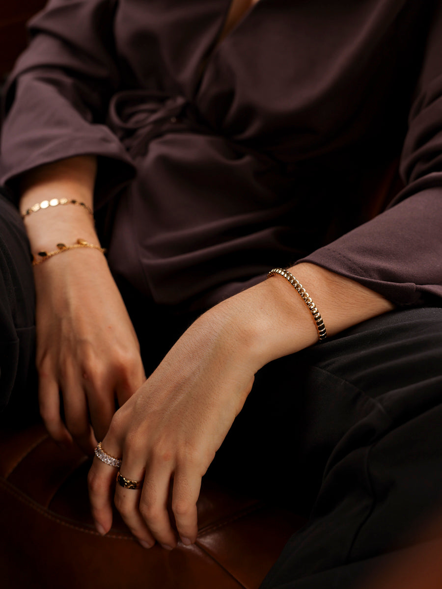 Lustrous Wave Armcuff