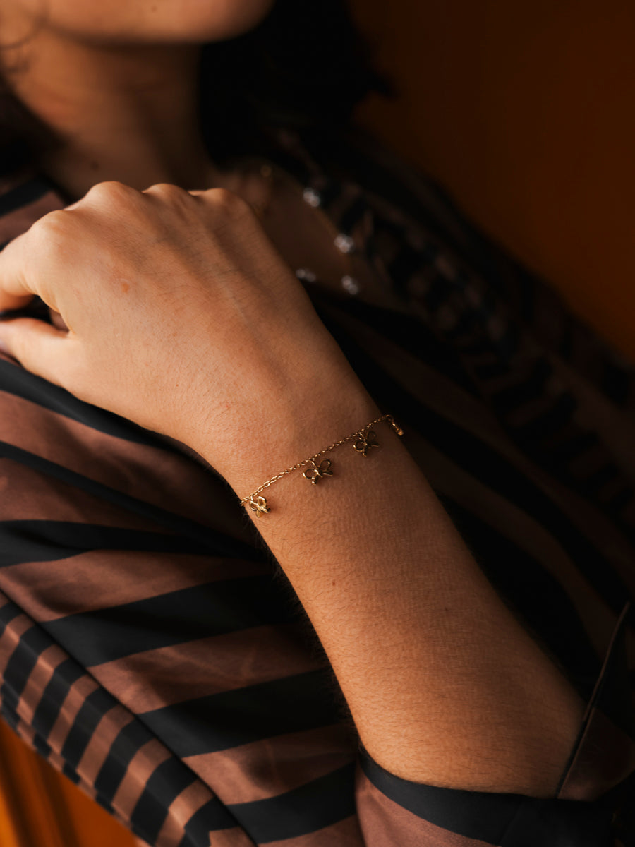 Bow Delights ARMBAND