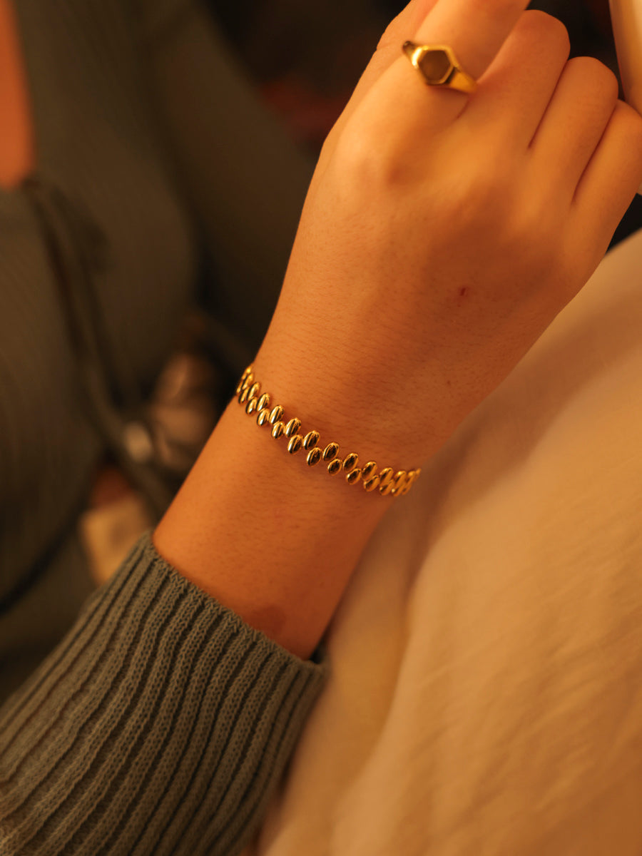 Entwined Imprint Armcuff