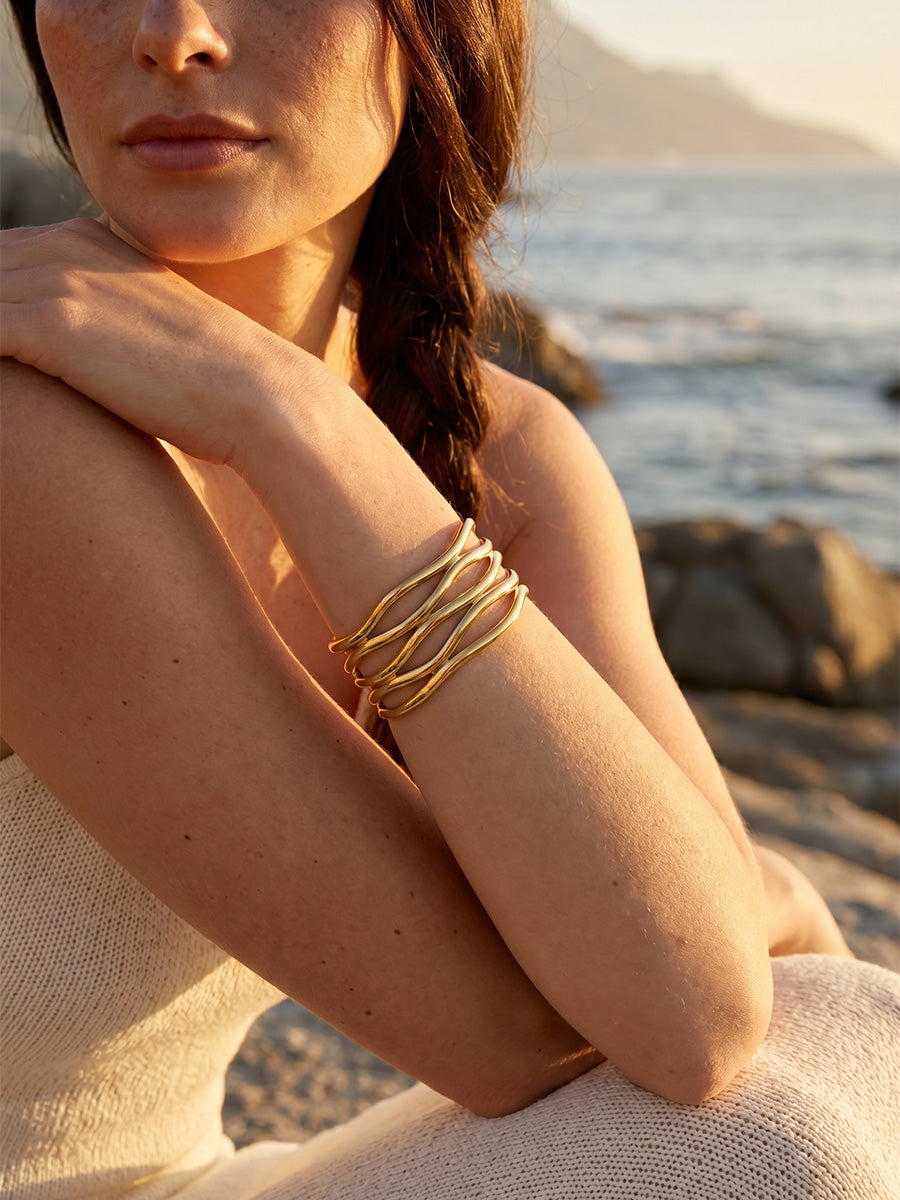 Crisscross Line Armcuff ICRUSH