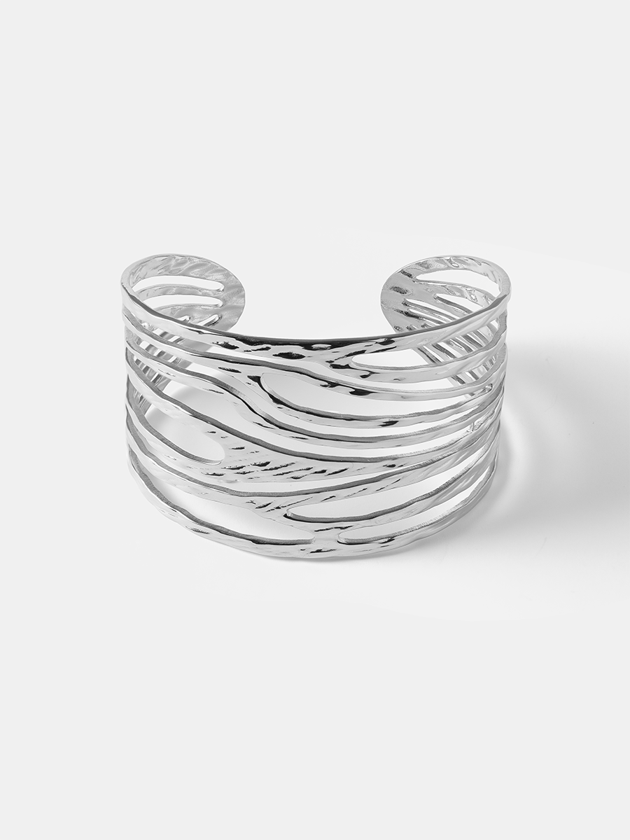 Interwoven Light Armcuff