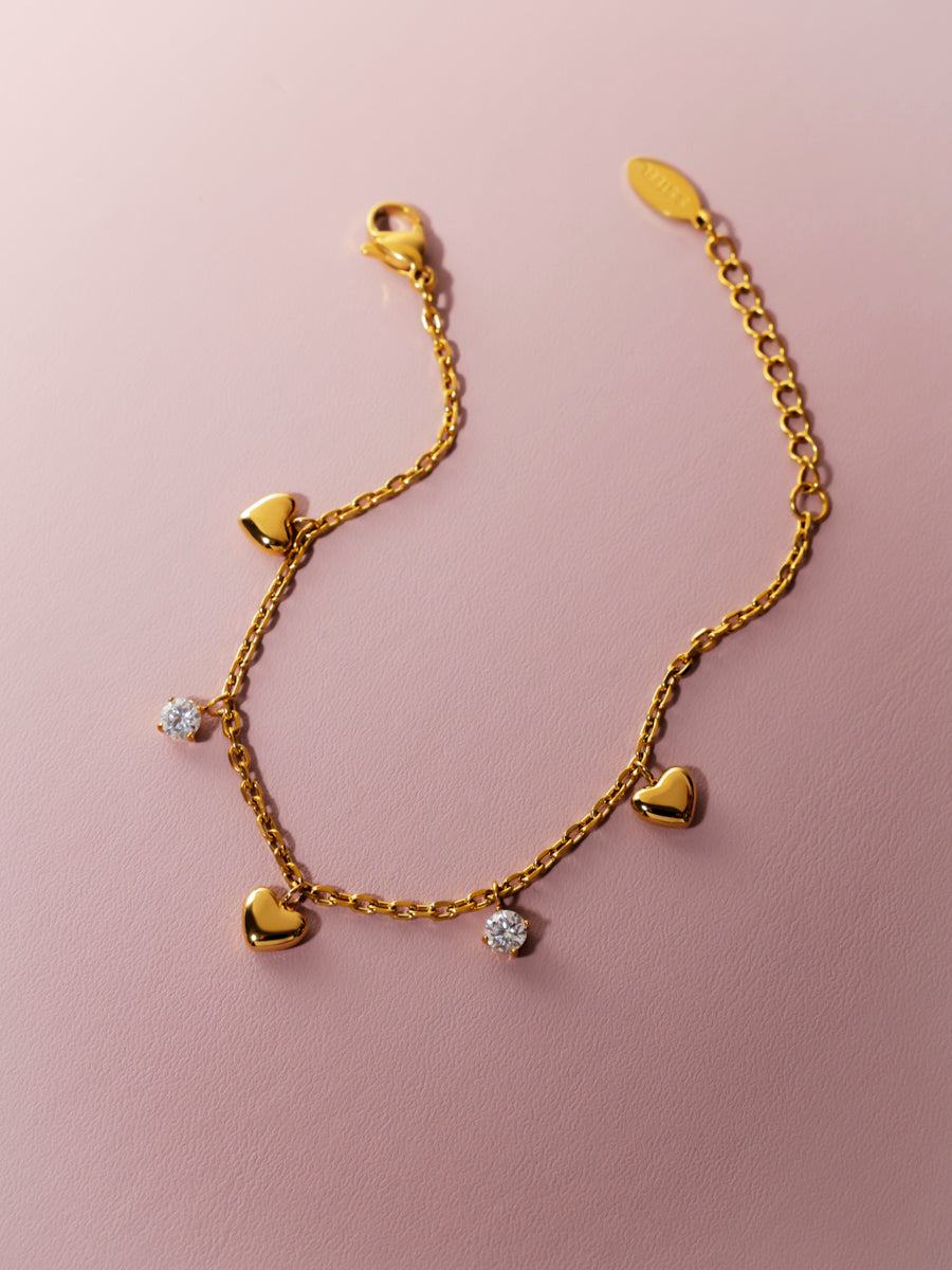 Alluring Heart ARMBAND