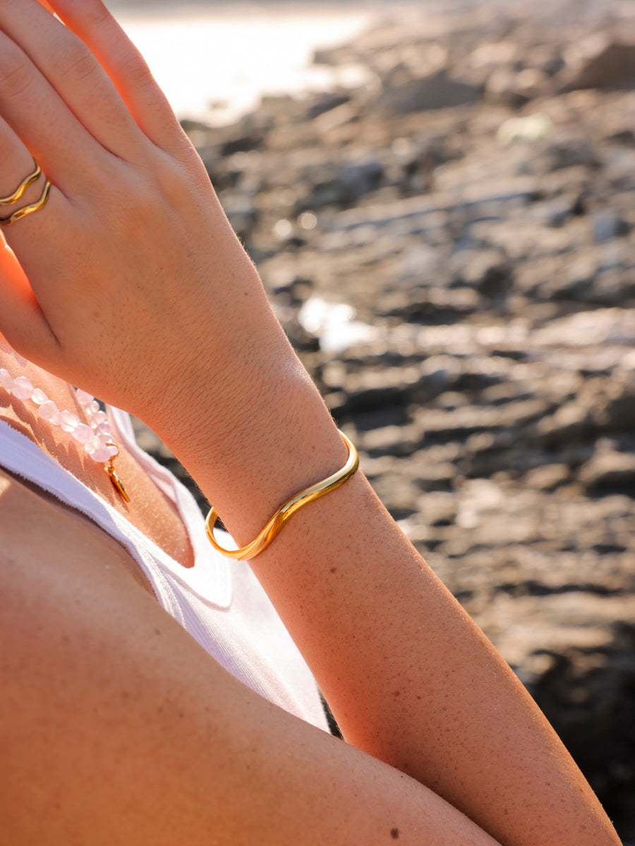 Dreamy Wave Armcuff ICRUSH