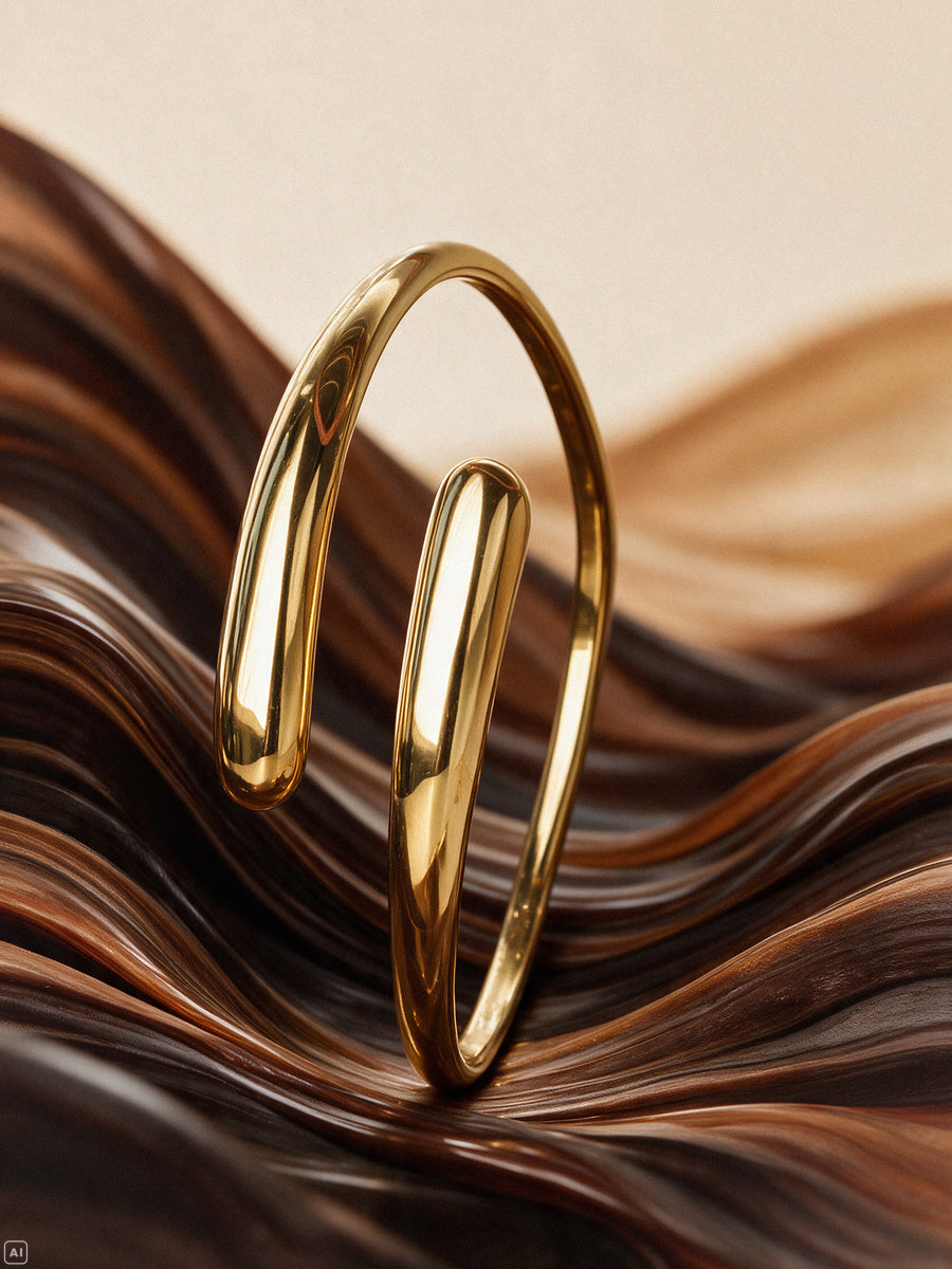 Refined Arc Armcuff
