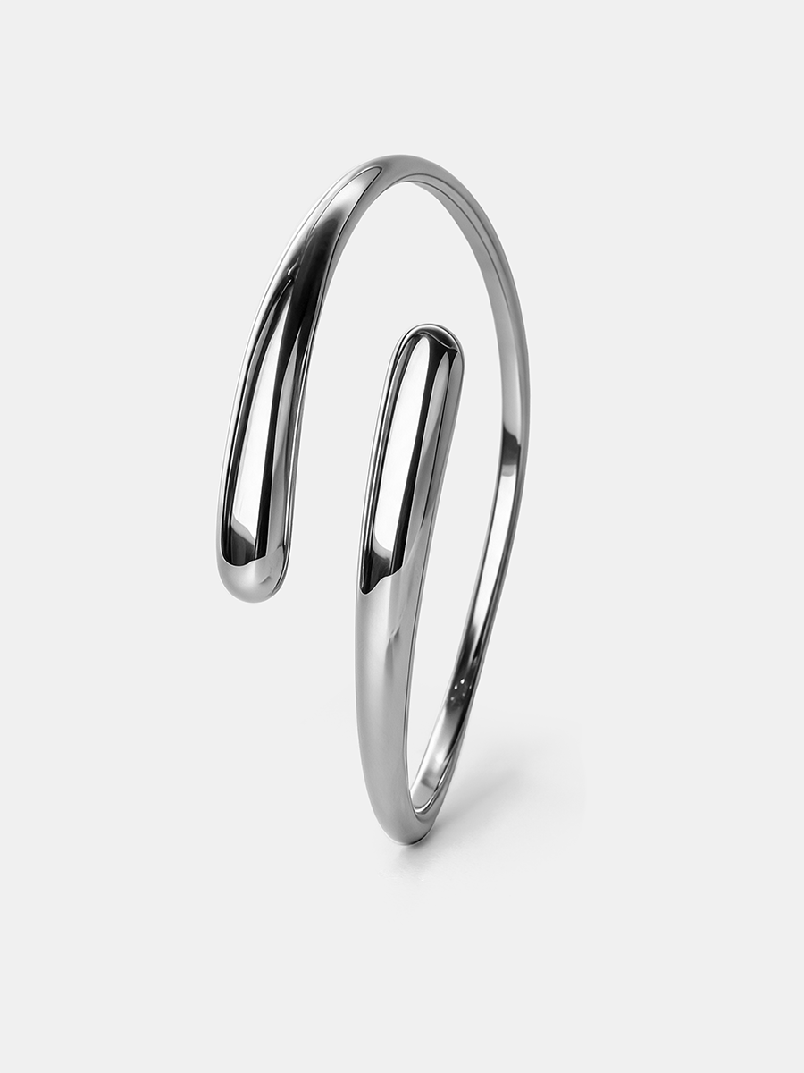 Refined Arc Armcuff