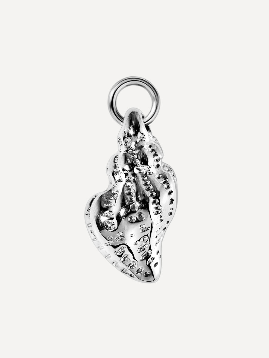 10,4x 9,3mm Romantic Conch Charm