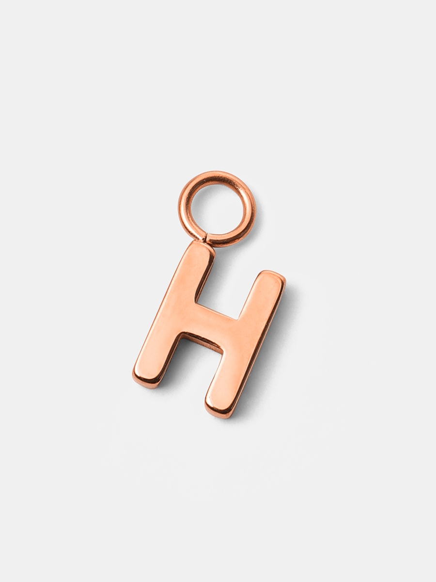 Pure Letter Ohrring-Charms