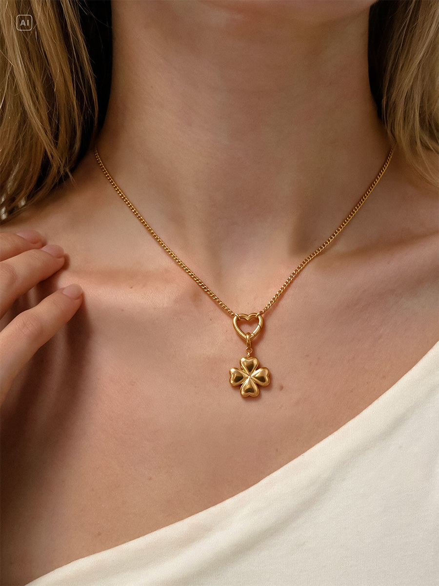 Crush Link Clasp Heart