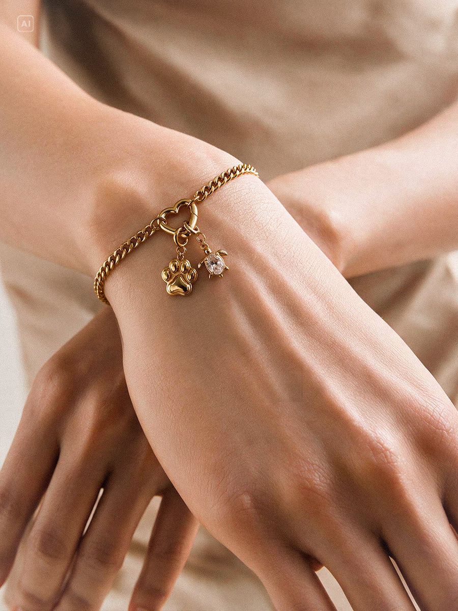 Crush Link Clasp Heart