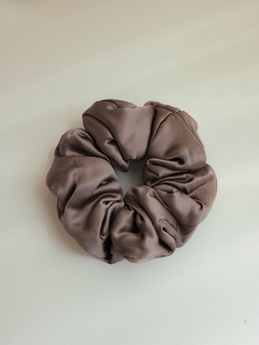 Fluffy Touch Pure Silk Scrunchie Coffee Color