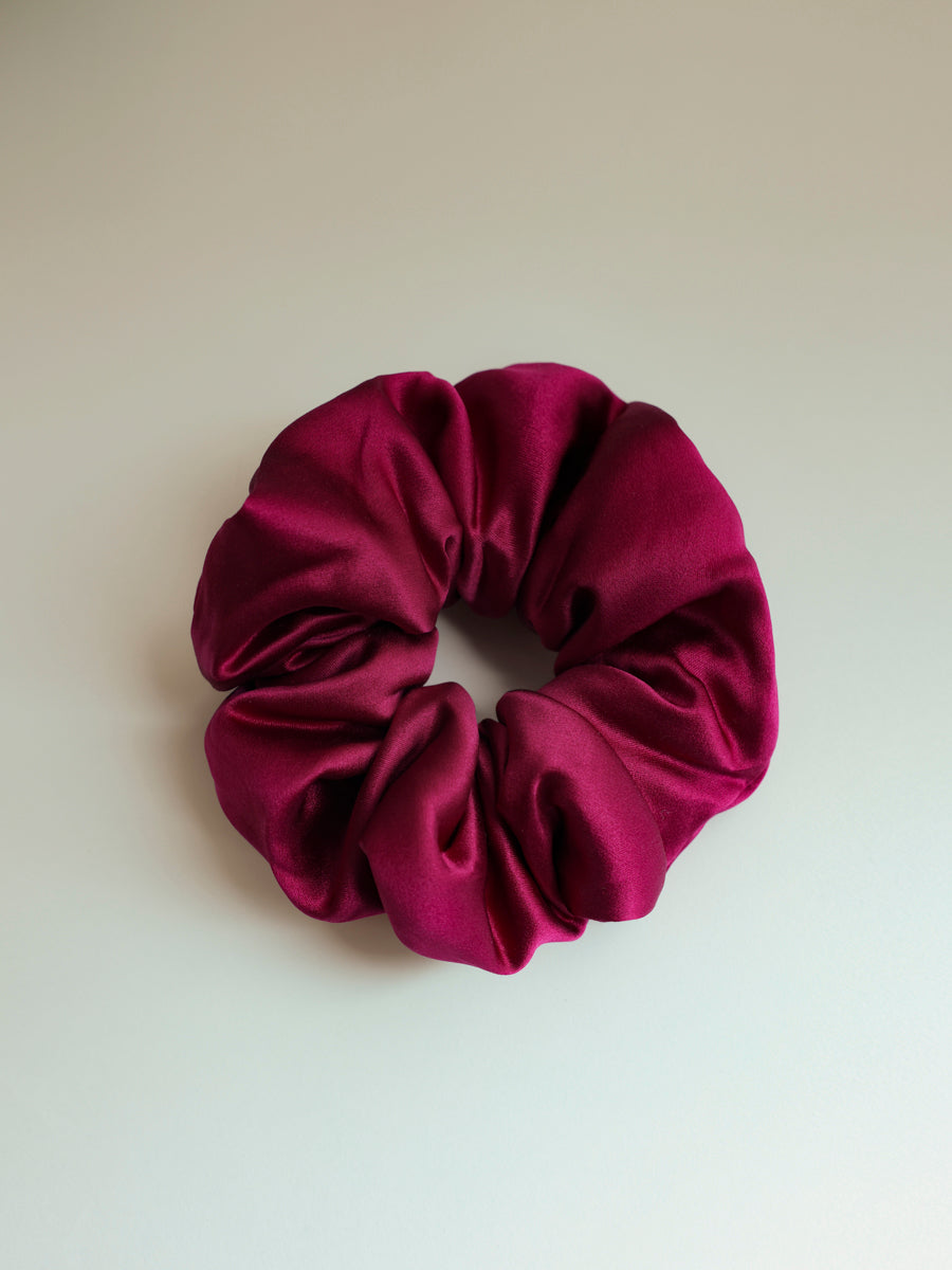 Fluffy Touch Pure Silk Scrunchie Rose Red