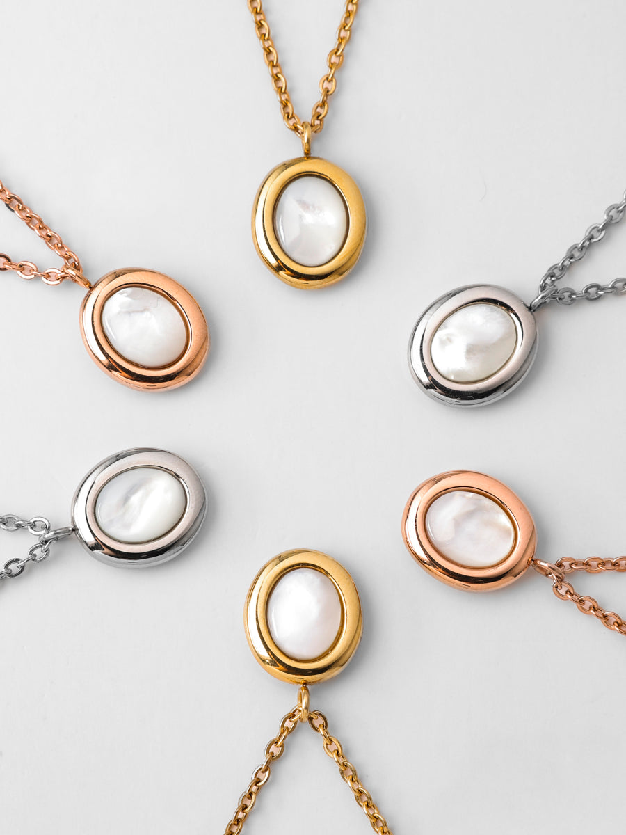 Chasing Starlight White Kette