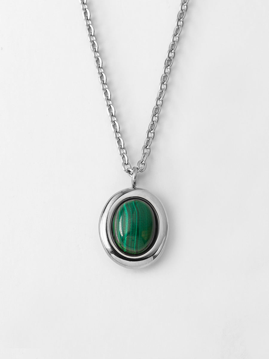 Chasing Starlight Dark Green Kette
