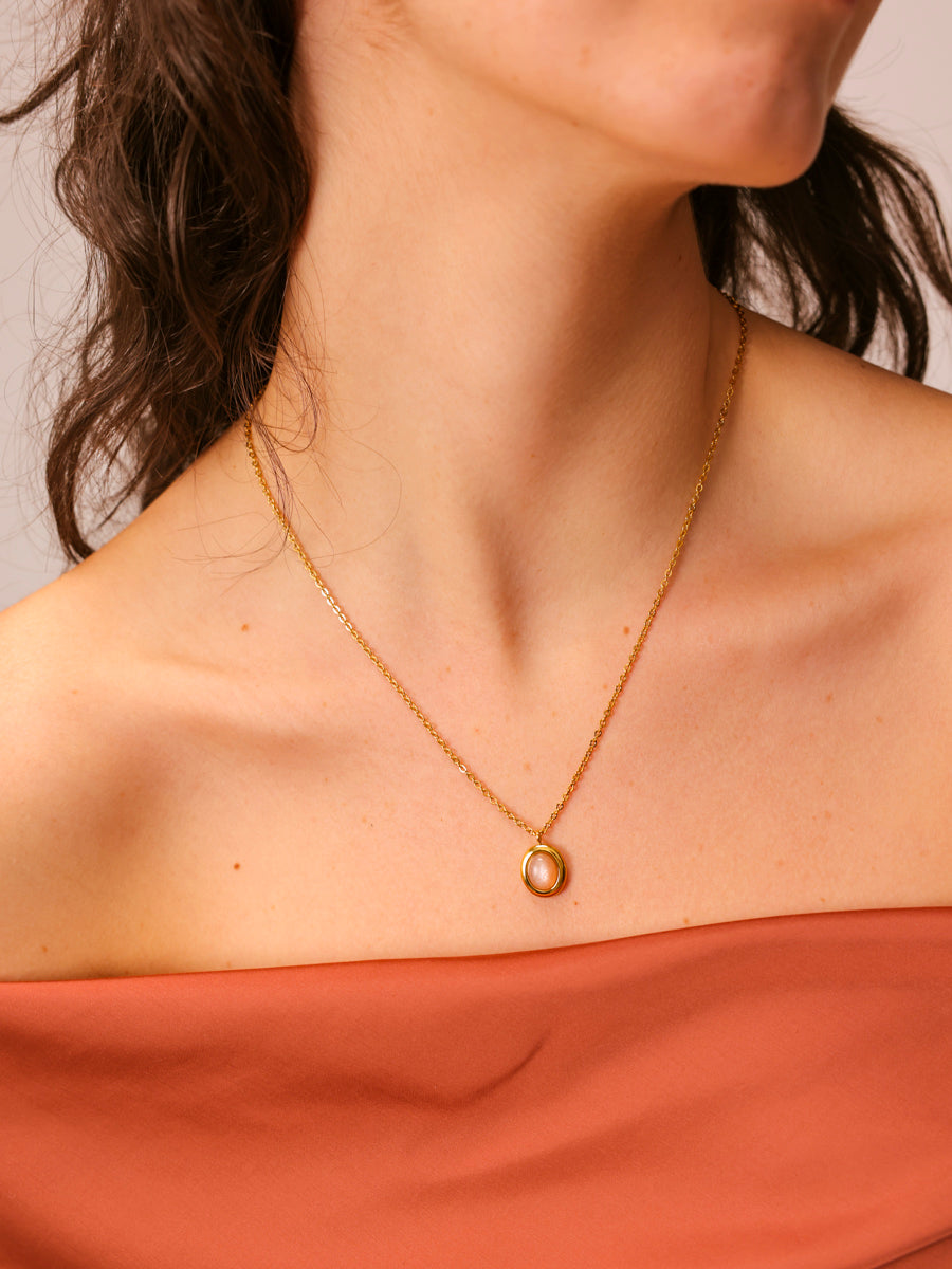 Chasing Starlight Light Orange Kette