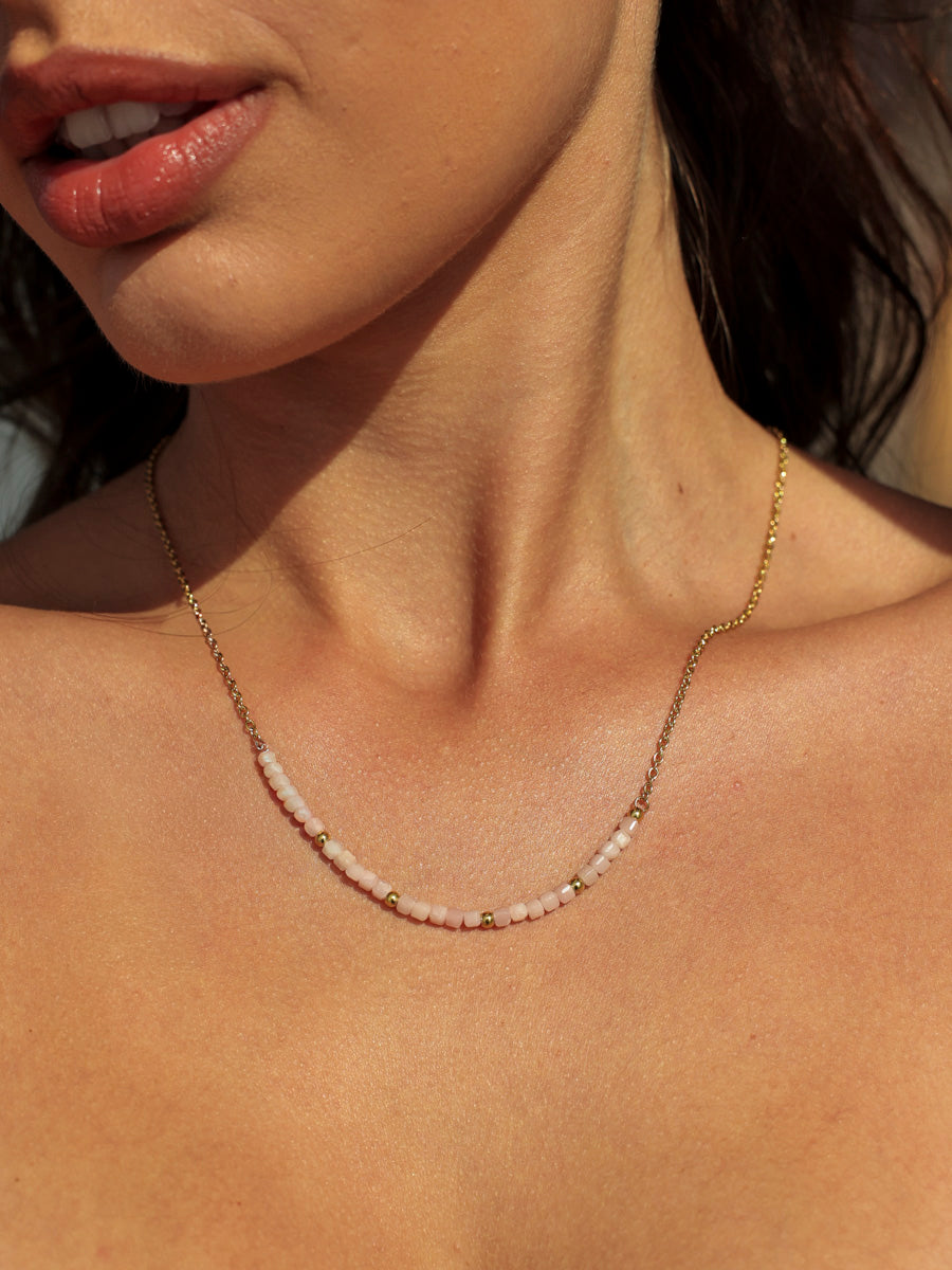 Fantasy Journey Pink Kette