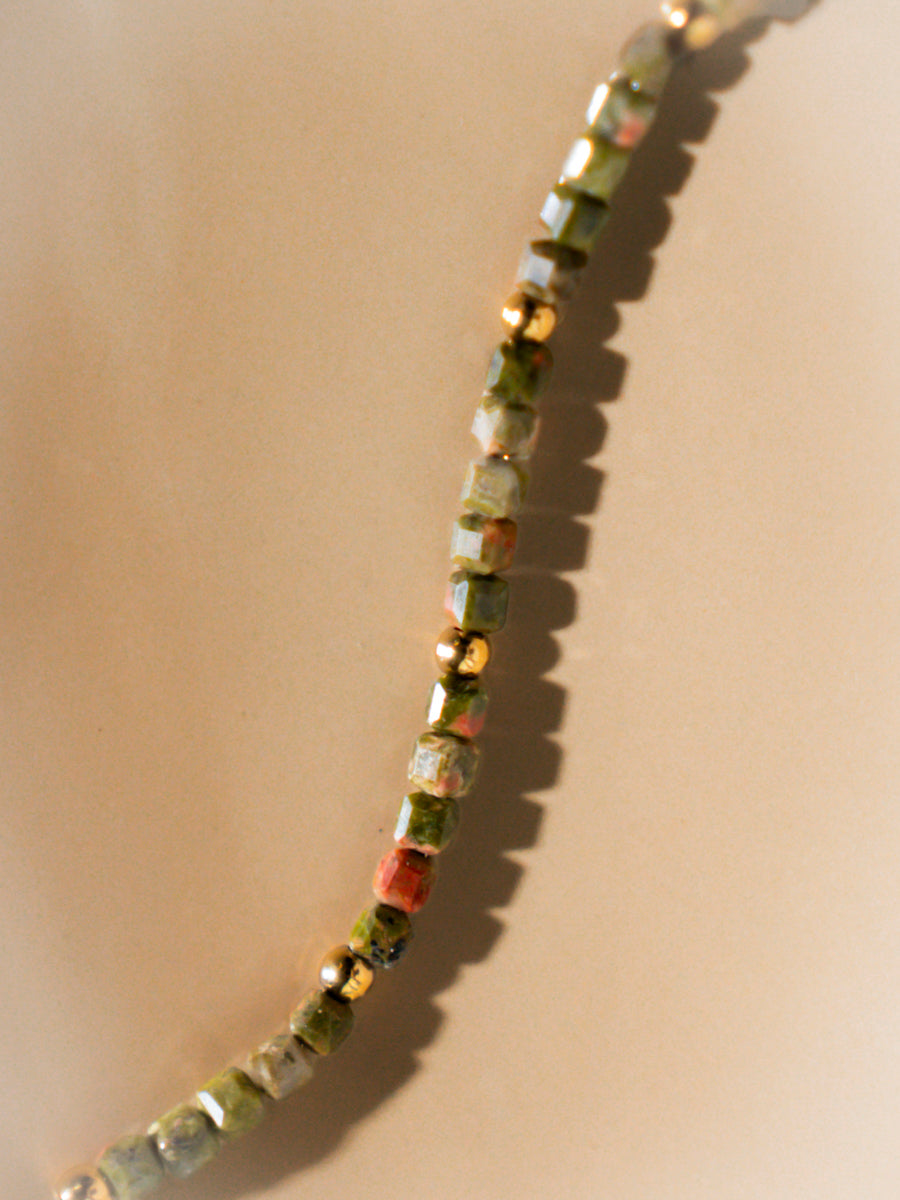 Fantasy Journey Green Kette