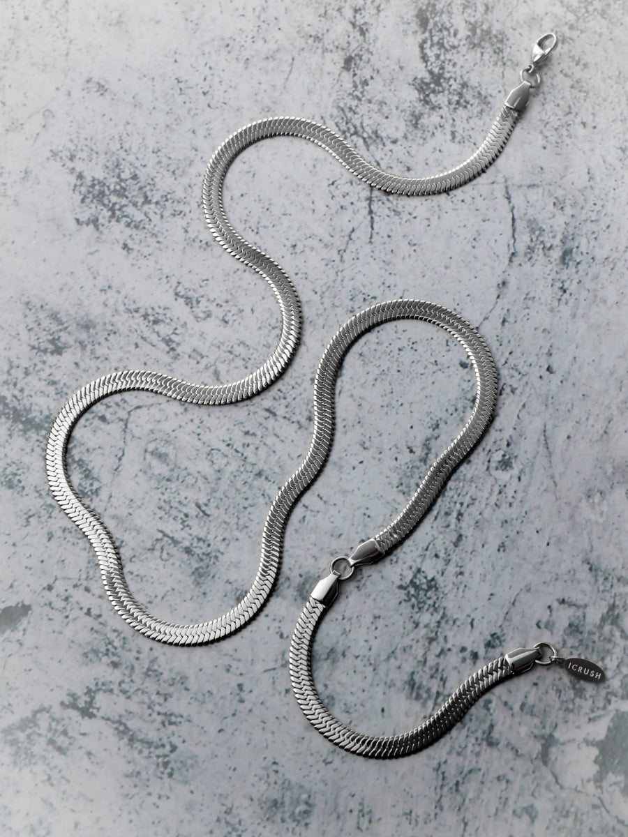 Sleek Reflection Kette