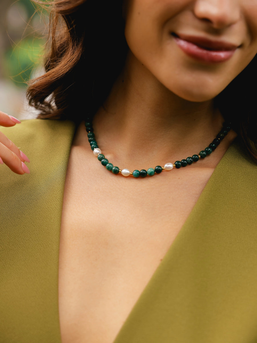 Dawn Pearl Green Kette