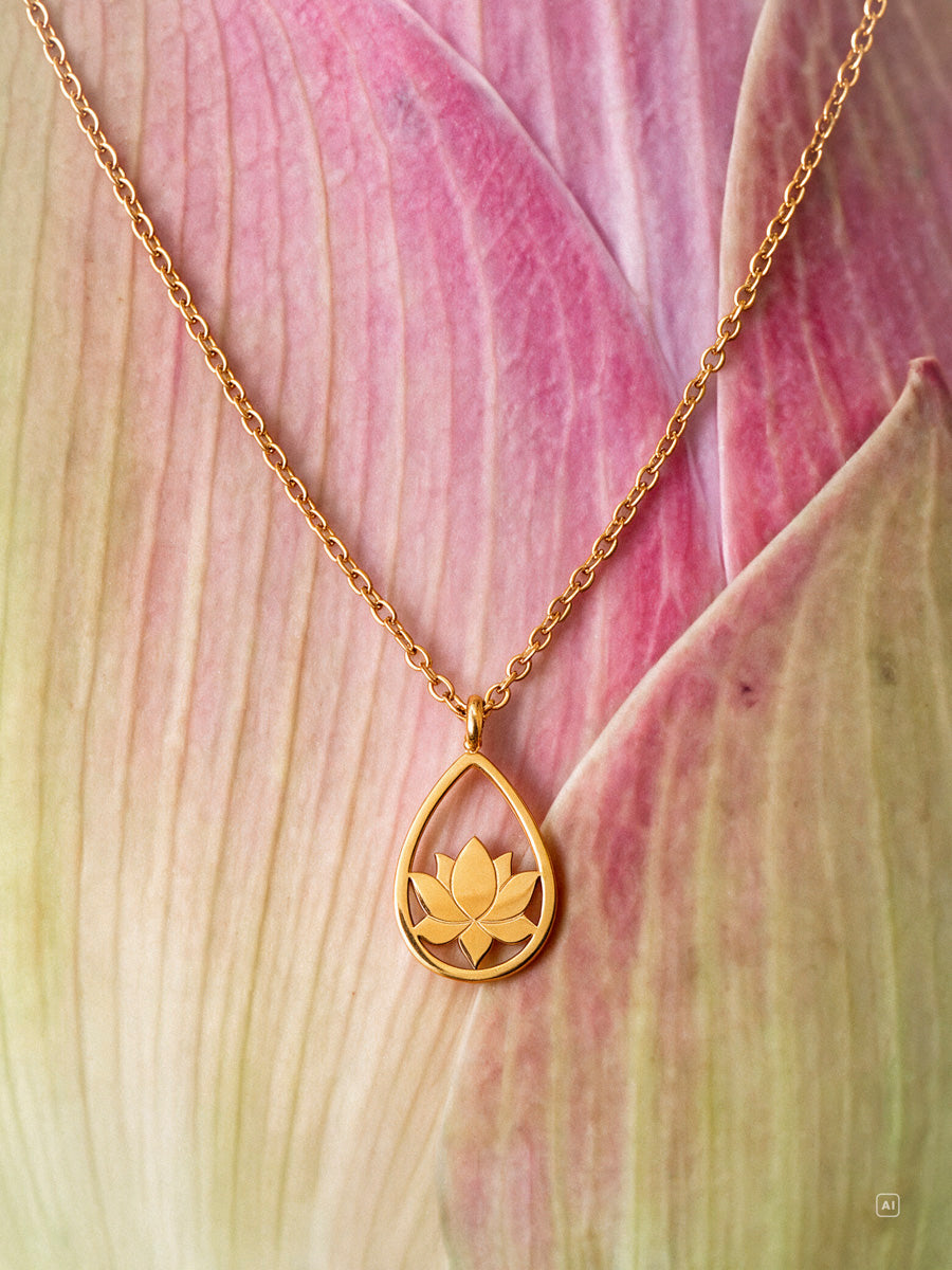 Lotus Bloom Kette