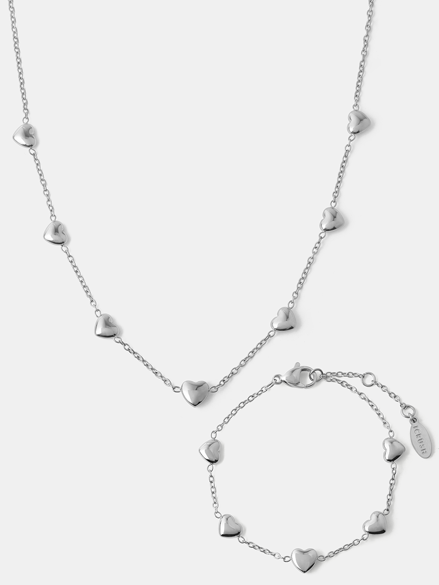 Love's Promise Set