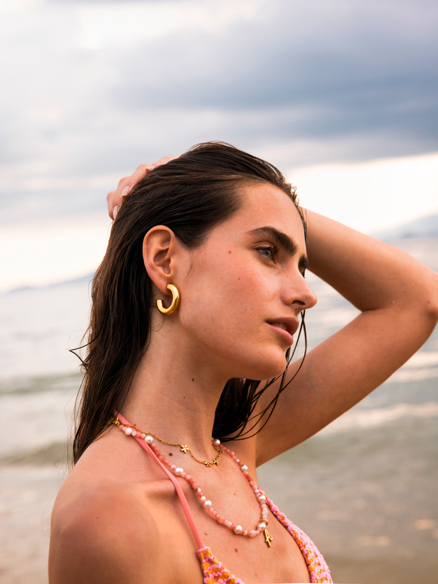 Elegant Arc Medium Earrings
