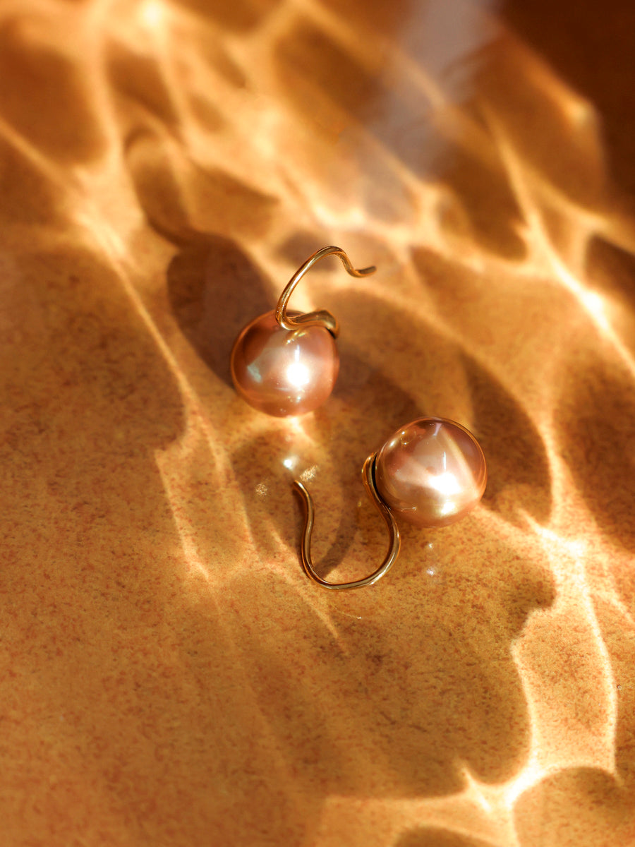 Sway Pearl Coffee Ohrringe