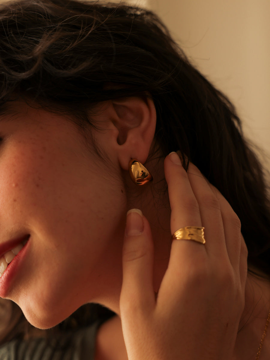 Crescent Hoop Ohrringe