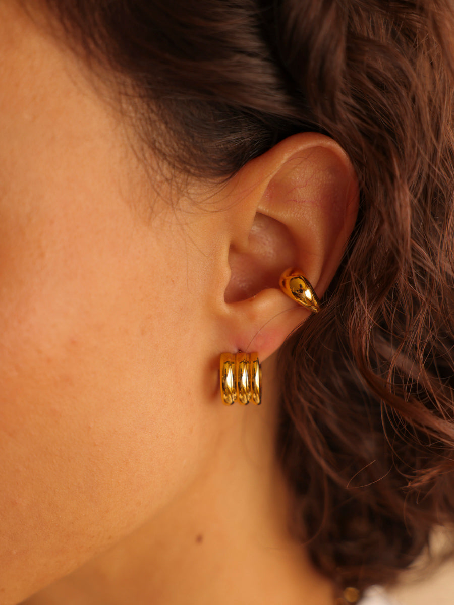 Sleek Curve Earcuff