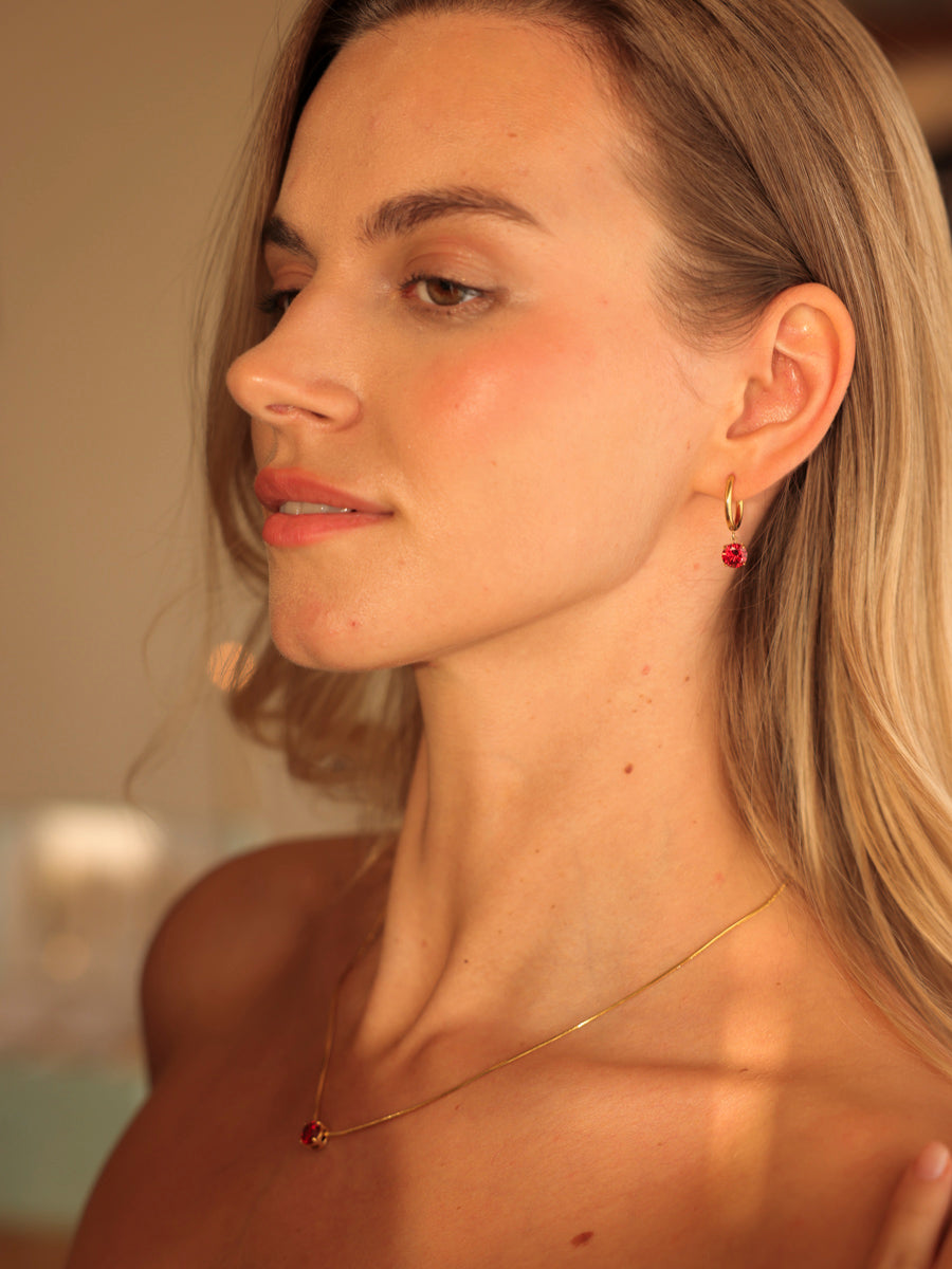 Crystal Delight Dark Red Ohrringe