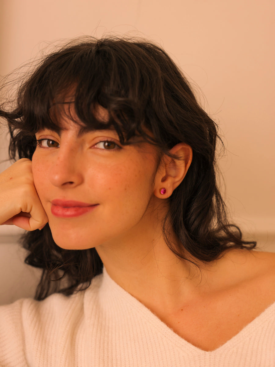 Crystal Delight Ruby Stub-Ohrringe