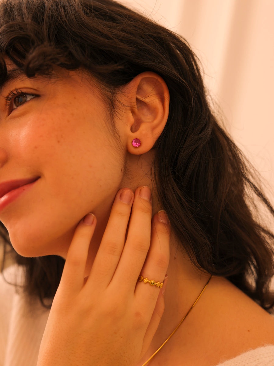 Crystal Delight Ruby Stub-Ohrringe