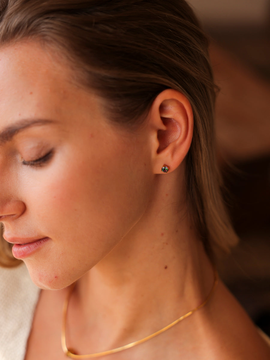 Crystal Delight Aurora Black Small Stub-Ohrringe