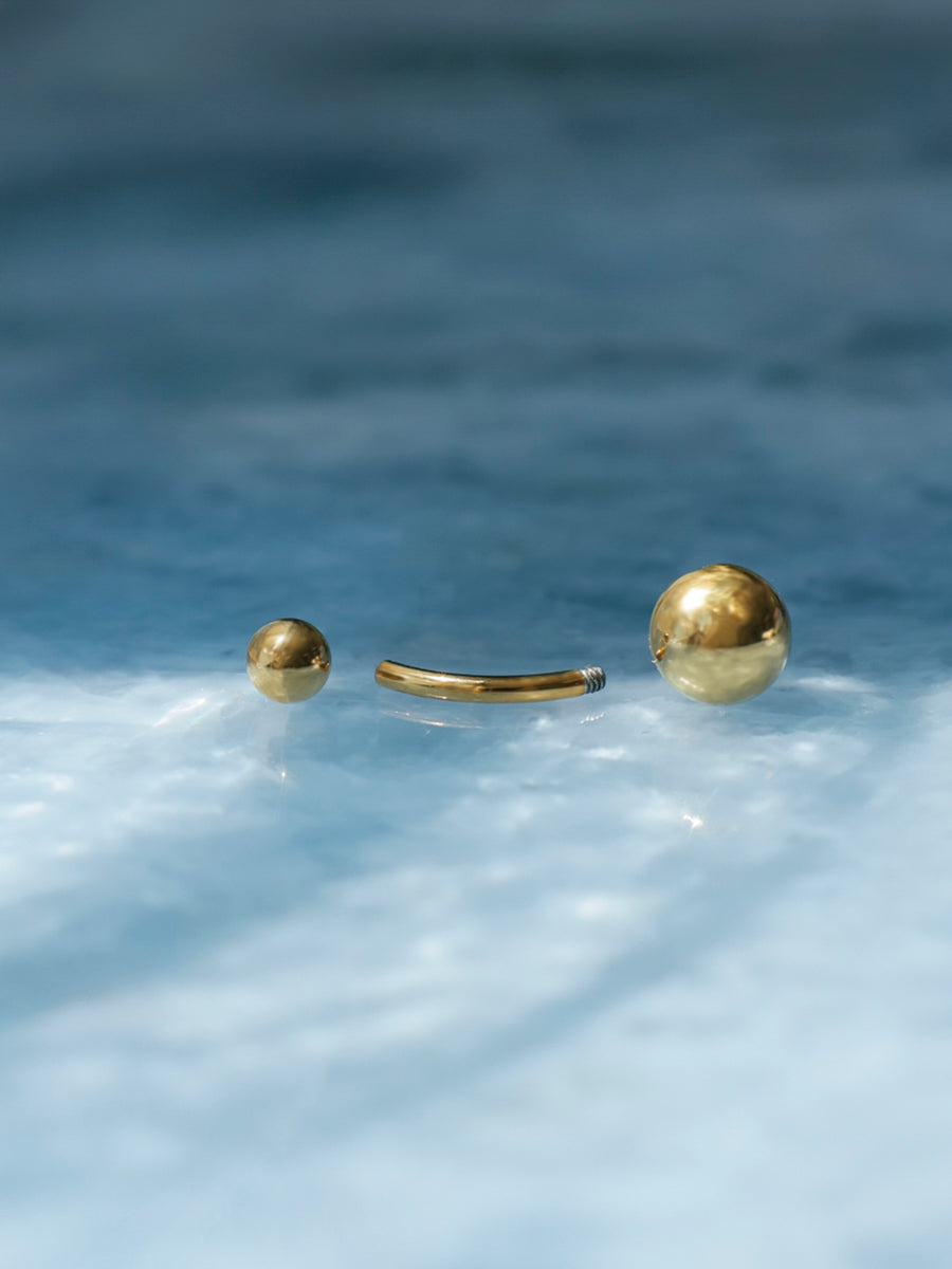 Classic Smooth Titanium belly button piercings