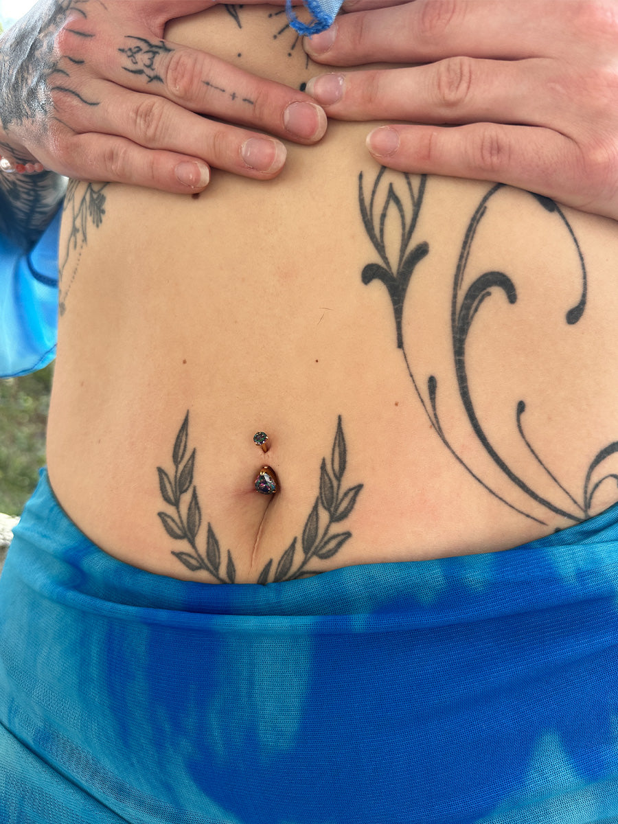 Dreamy Glow Dark Titan Bauchnabelpiercing