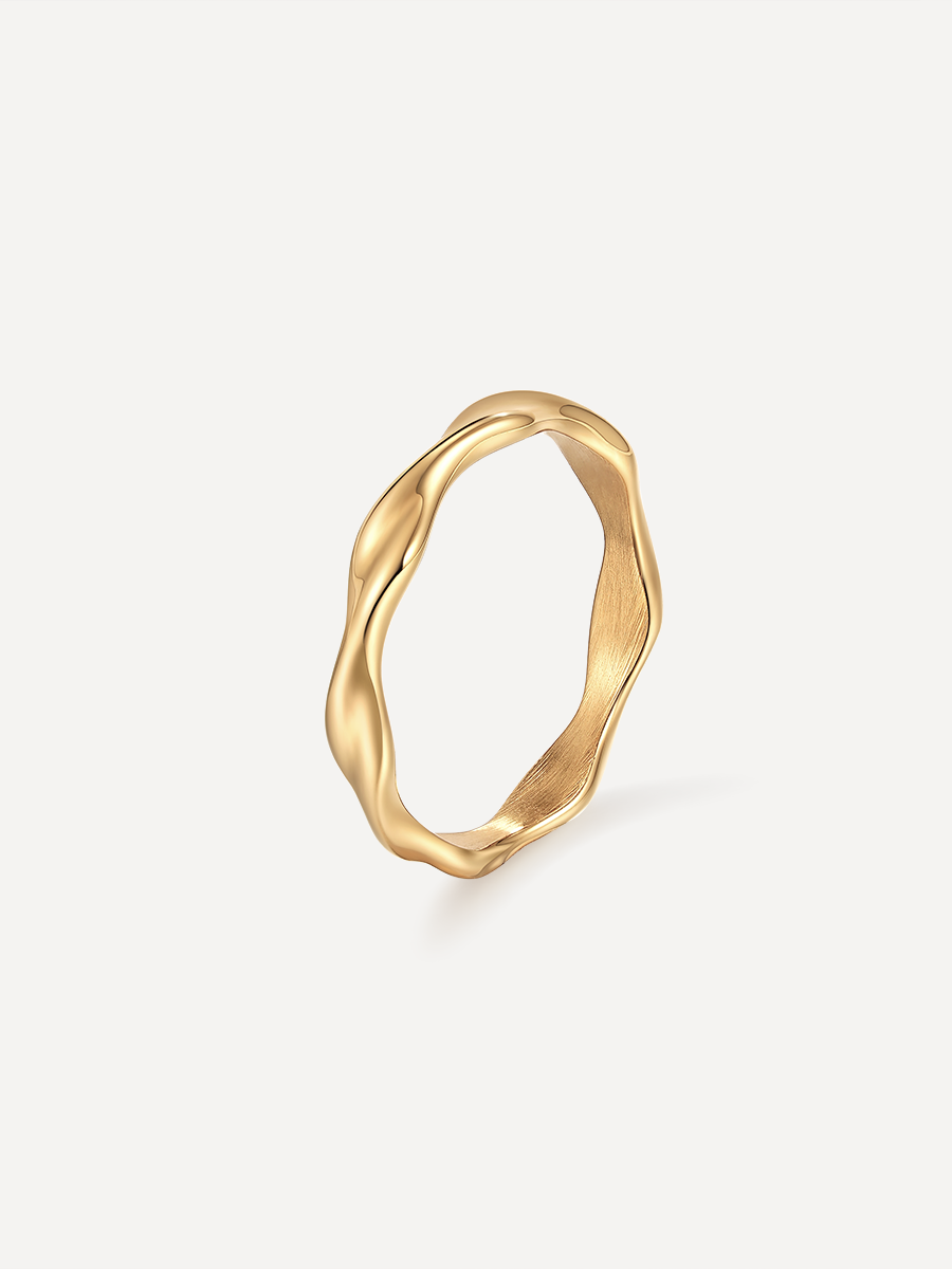 Modern Curve Ring