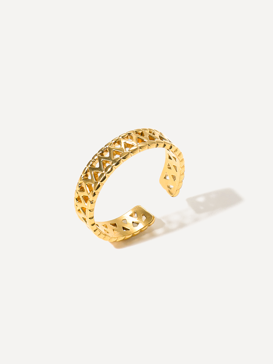 Delicate Texture Ring