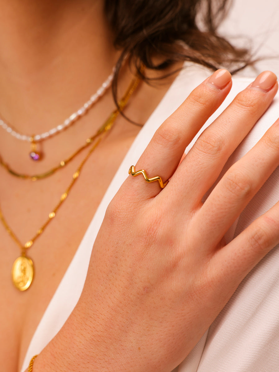 Wave Shaped Ring