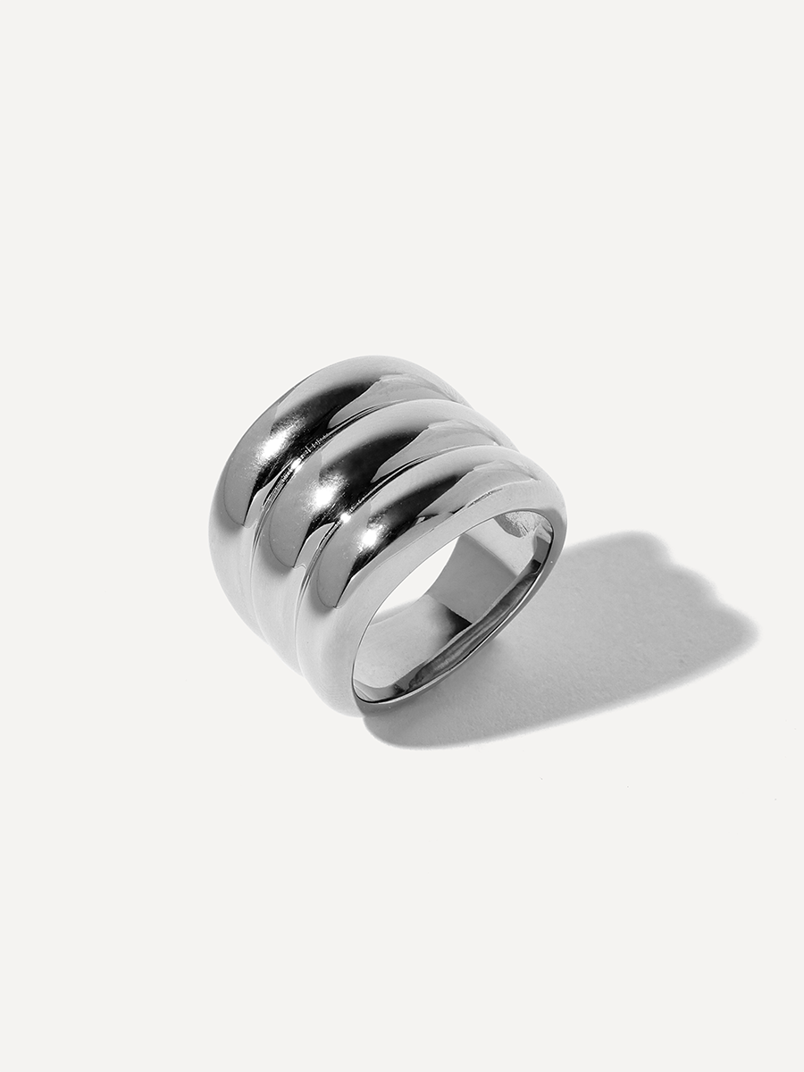Neo Orbit Ring