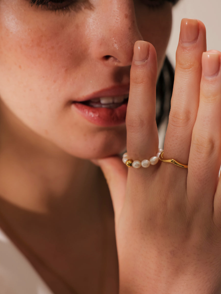 Minimal Beauty Ring