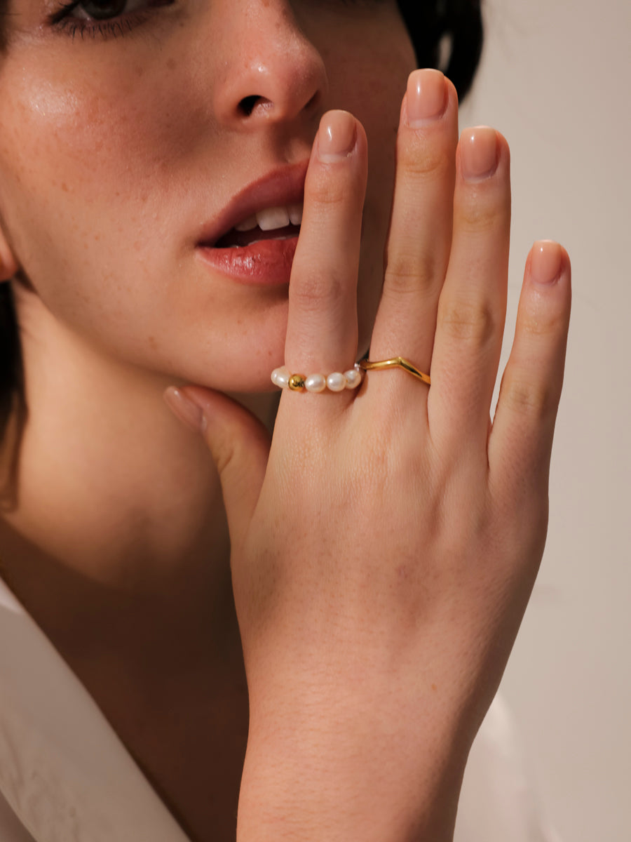 Minimal Beauty Ring