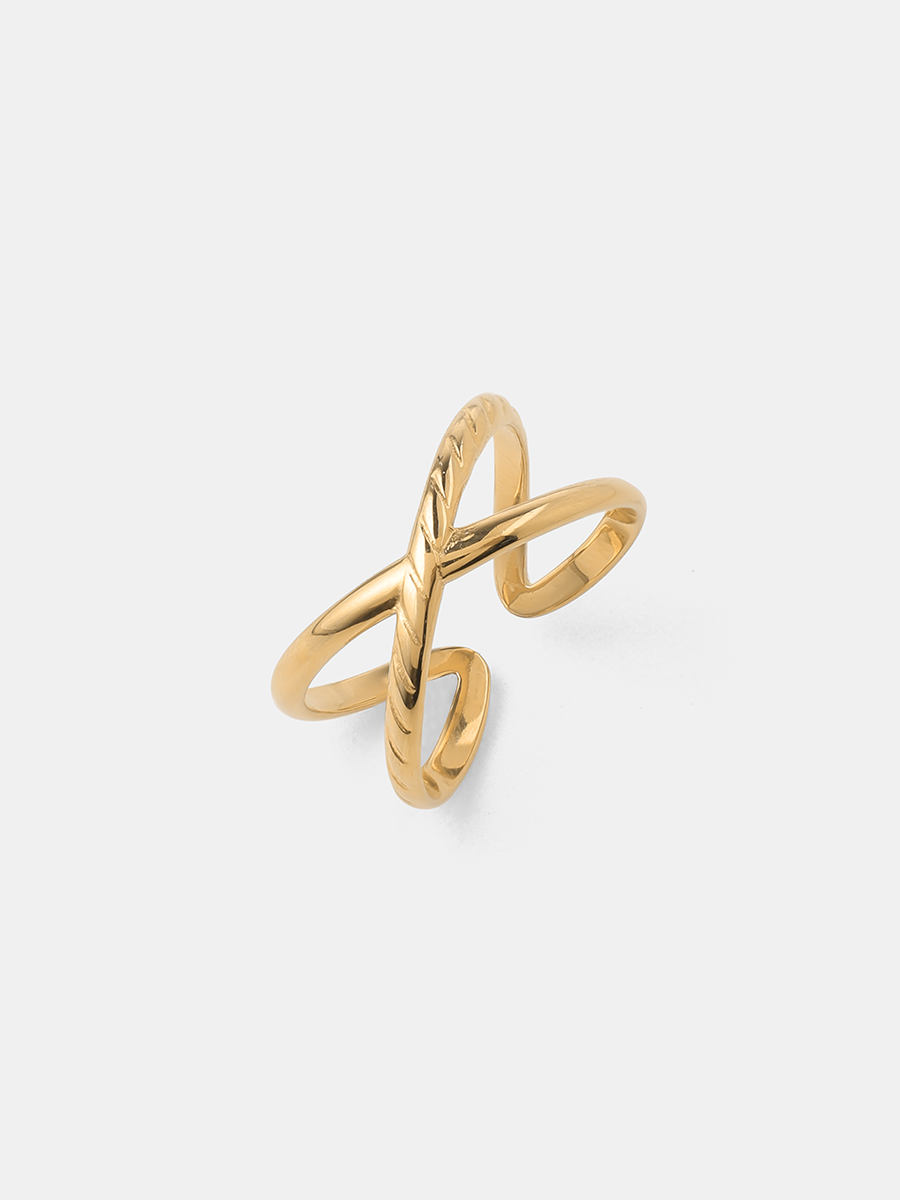 Vivid Echo Ring ICRUSH